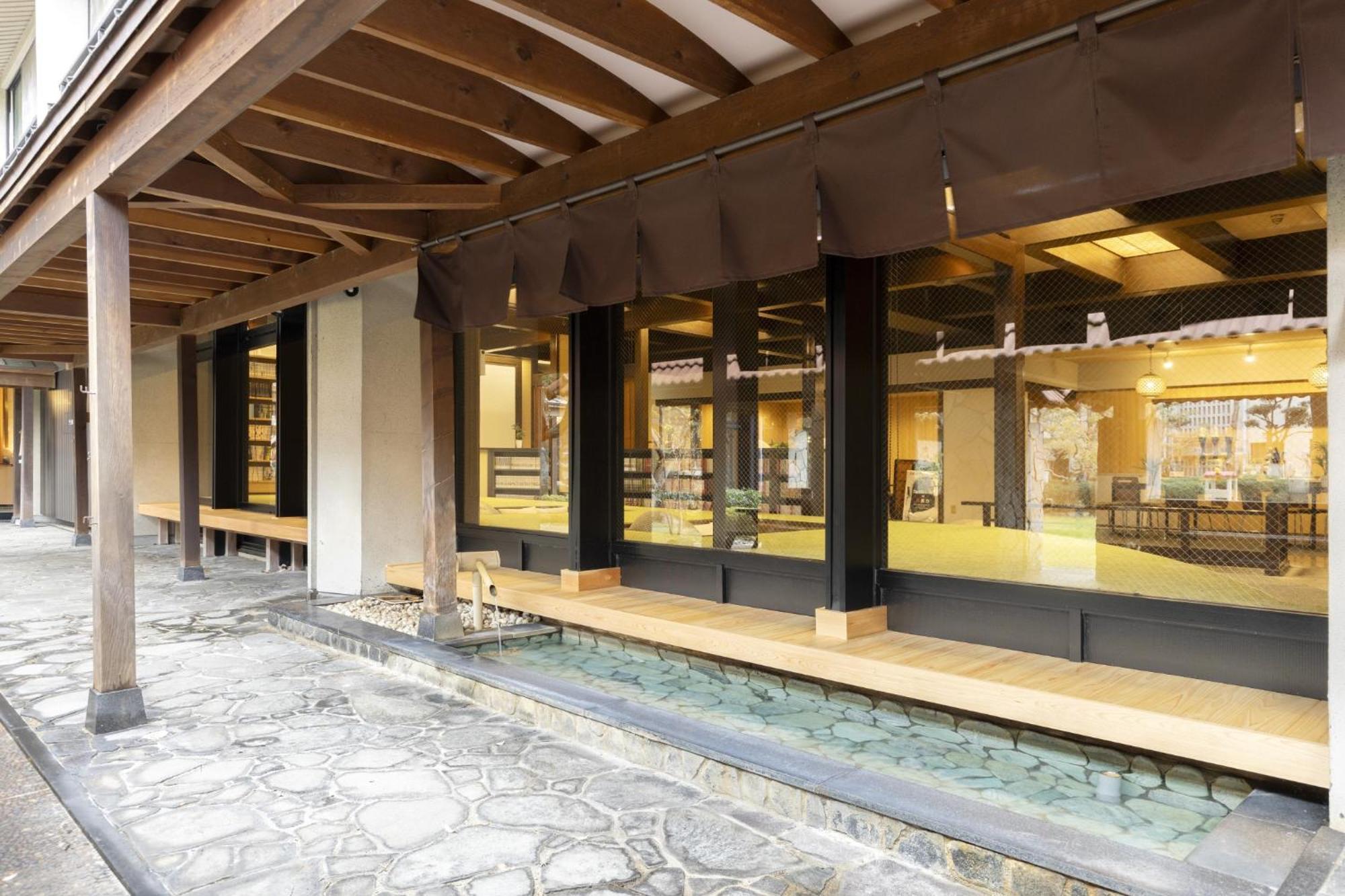 Ooedo Onsen Monogatari Premium Kaga Maruya Hotel Exterior foto